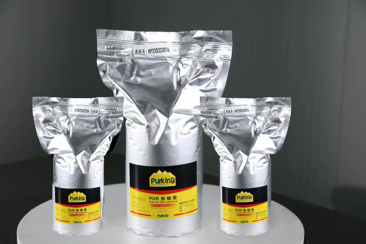 Calidum liquefactum adhesives ad woodworking